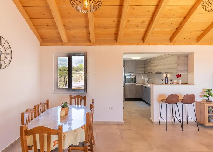 Fortica Semesterbostad Ražanac