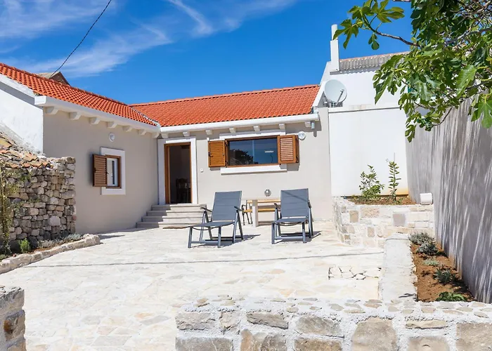 Fortica Vakantiehuis Ražanac